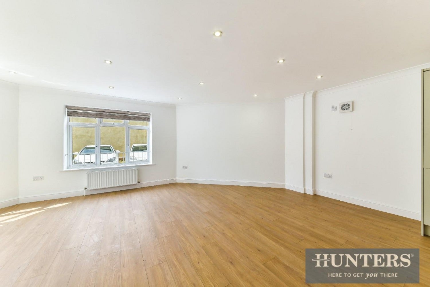 Flat New Road in Greater London