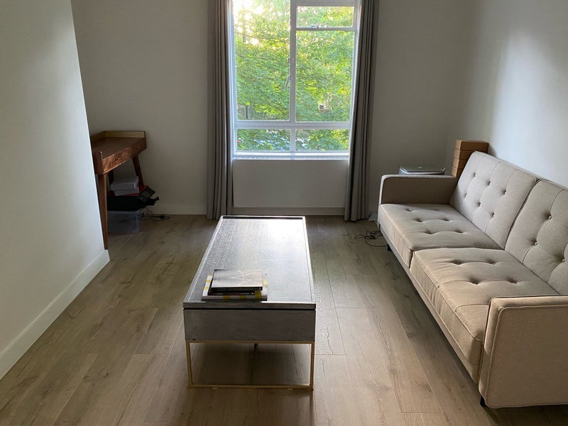 Flat Barnsbury Park in Greater London
