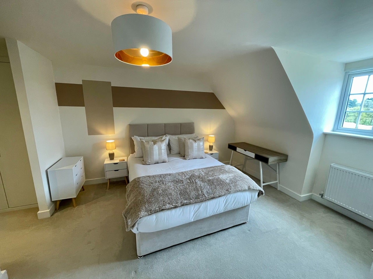 House Harvest Road in Harborough