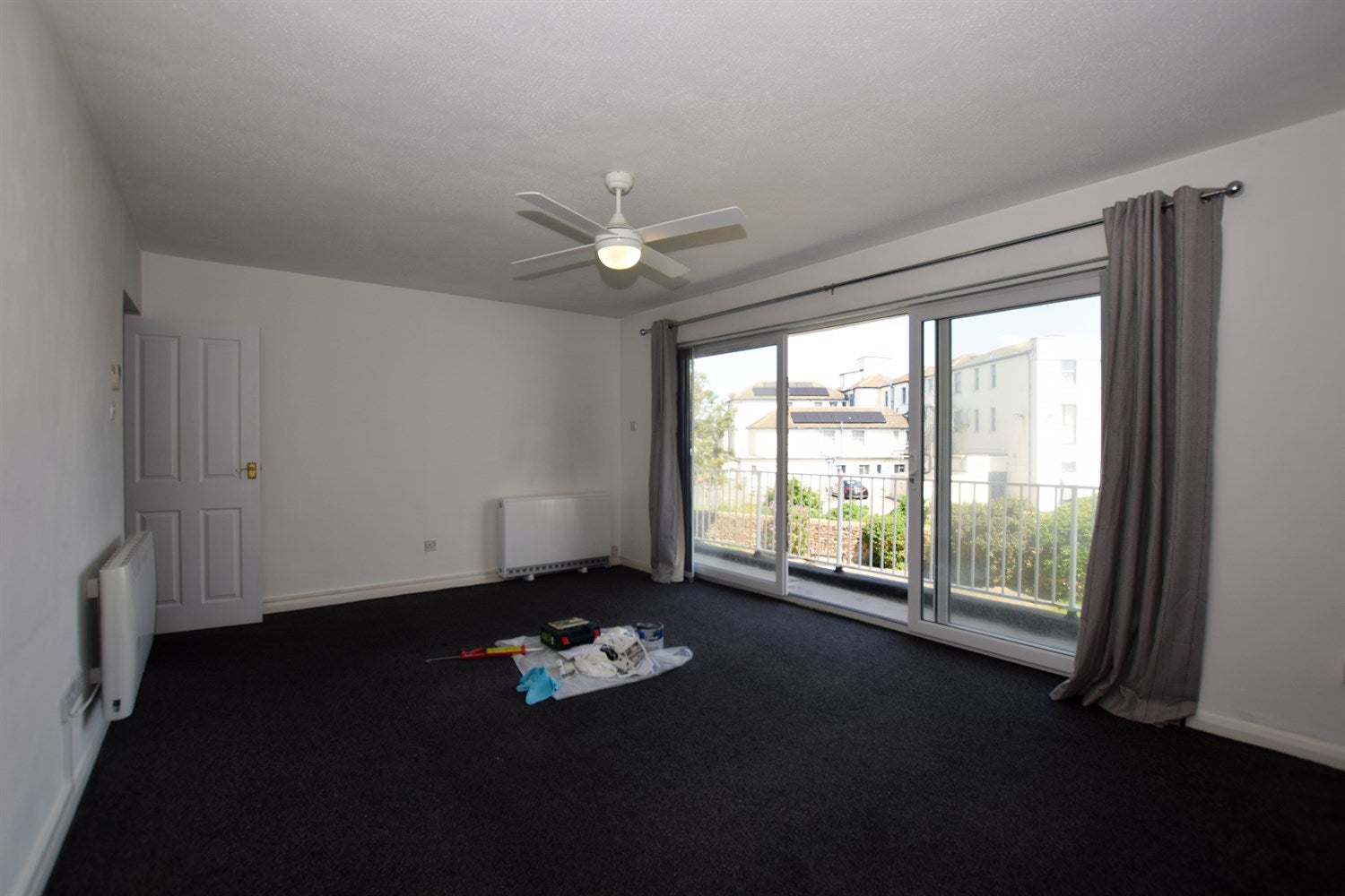 Flat Norfolk Square in Arun