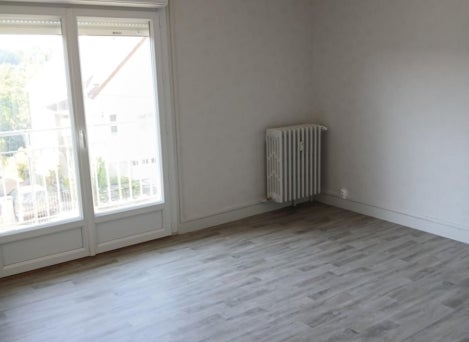 Flat Rue des Fusains in Avallon