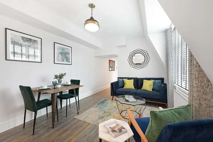 Flat Sloane Street in Greater London