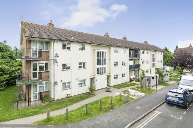 Flat Barton Road in Oxford