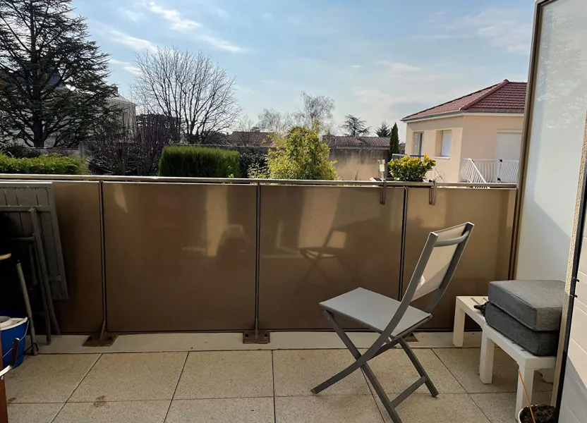 Flat Rue de Waldwisse in Mornant
