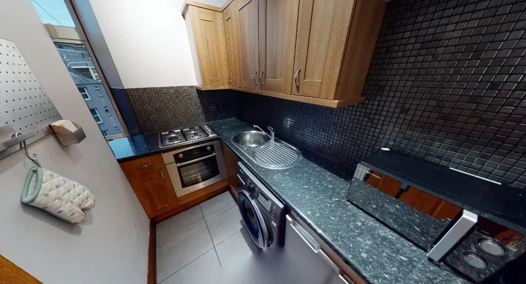 Flat Raeburn Place in Aberdeen City