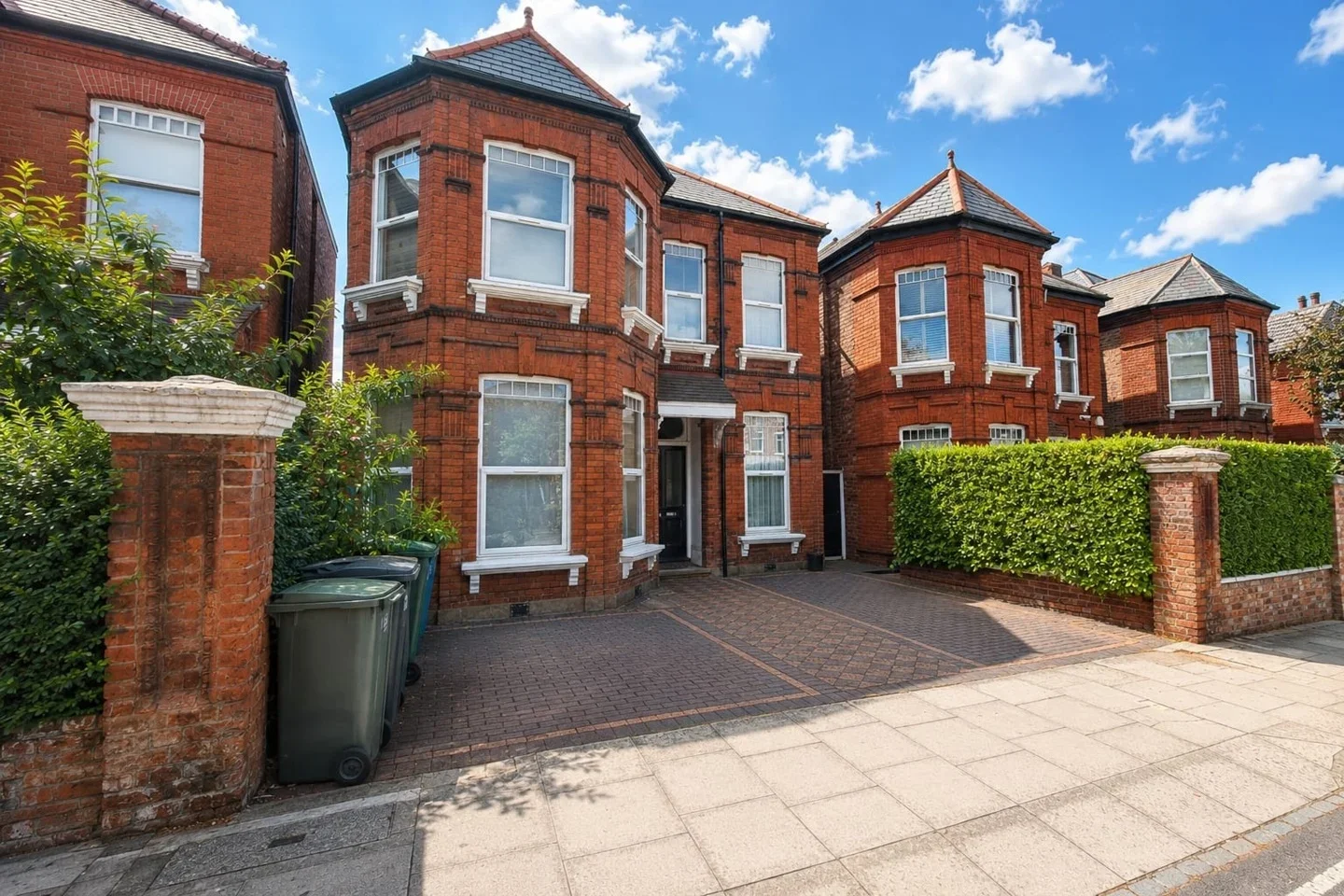 Flat Fordwych Road in Greater London