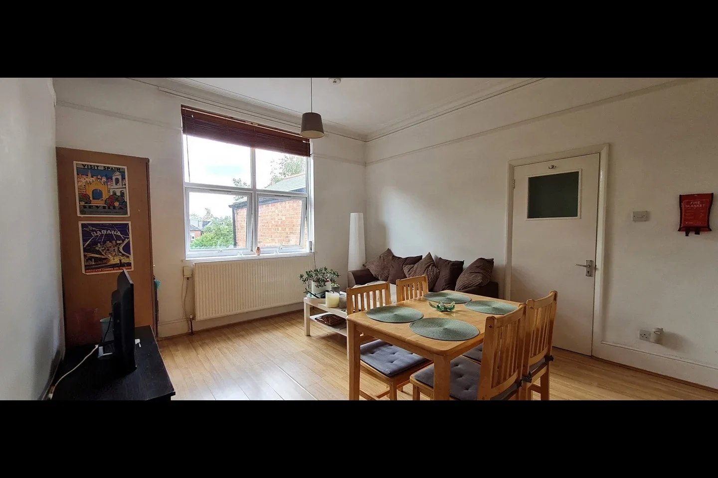 Flat Fordwych Road in Greater London