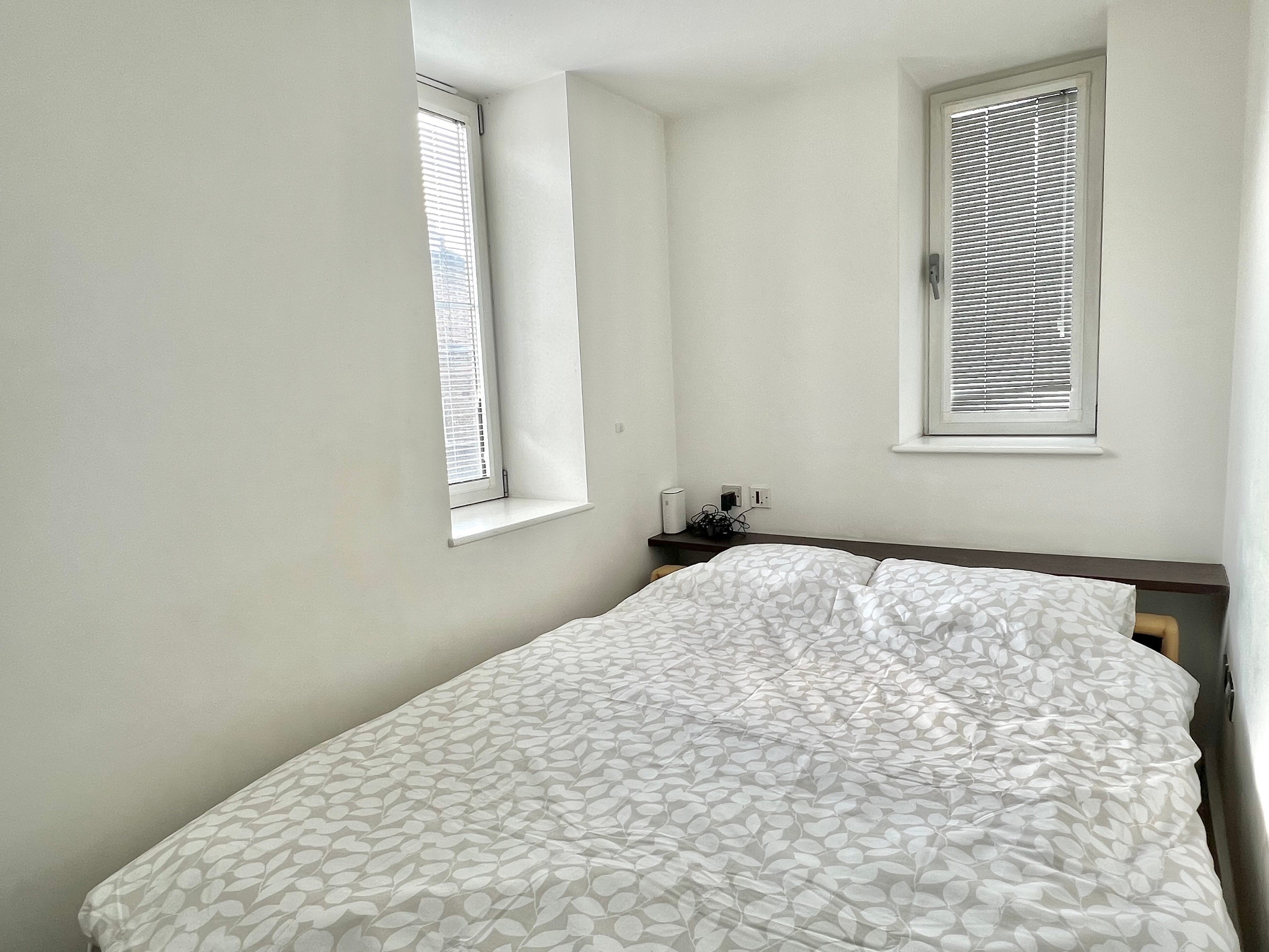 Flat Tavistock Place in Greater London