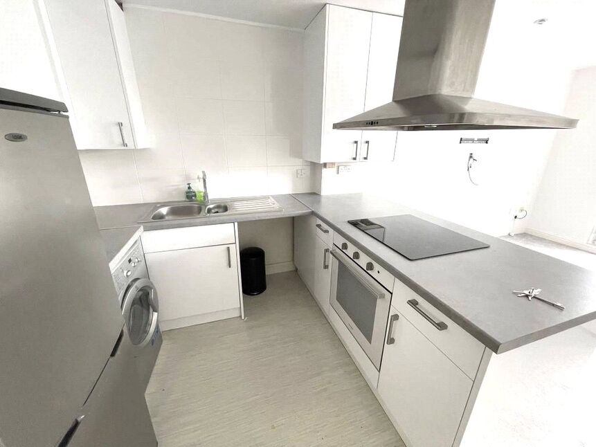Flat Malden Road in Watford