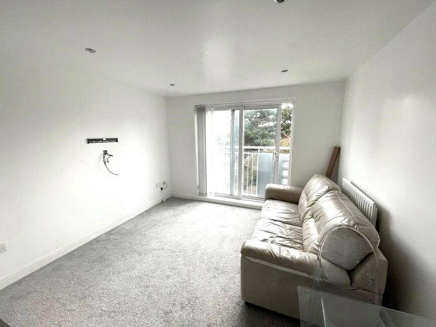 Flat Malden Road in Watford