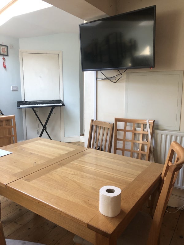 Room Southwark Park Road in Greater London