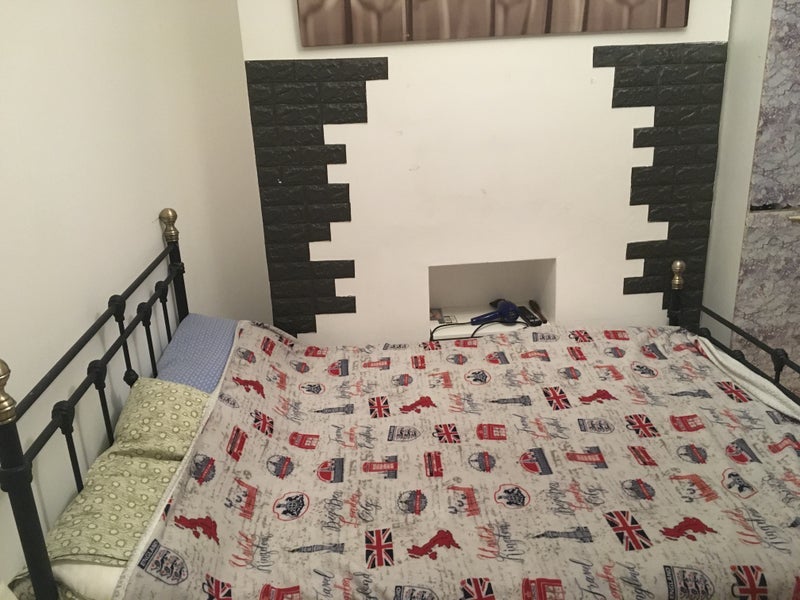 Room Cricklewood Broadway in Greater London