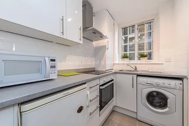 Flat Harrowby Street in City of Westminster