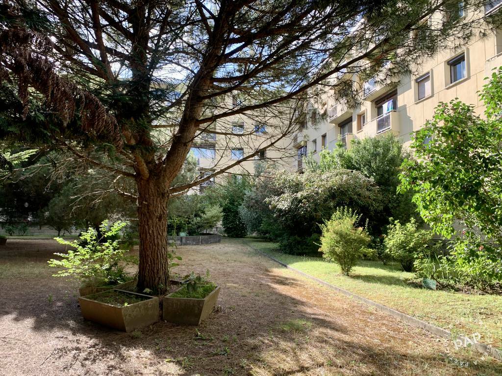 Appartement Place des Onze Arpents à Villejuif