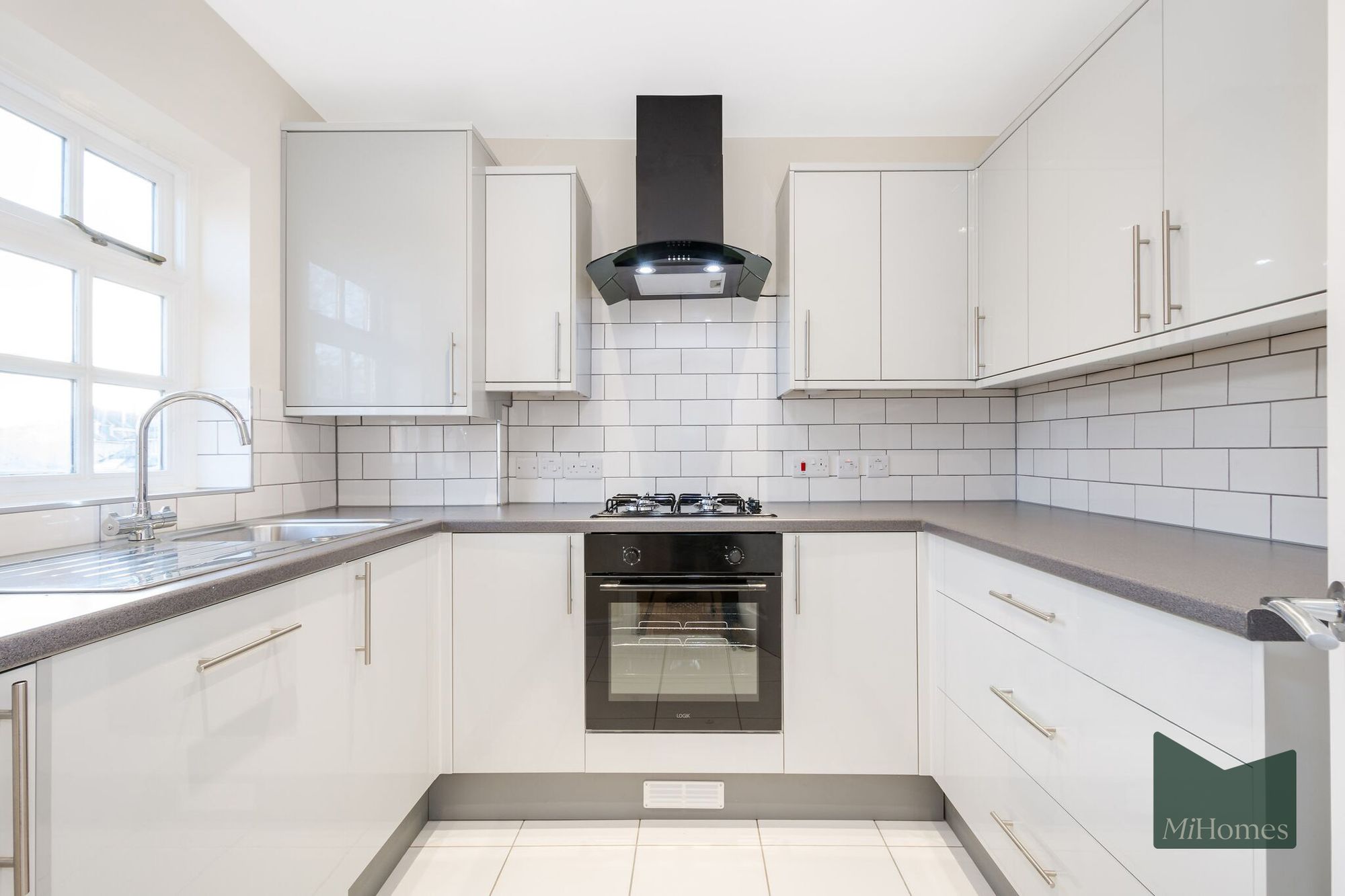 House Anderson Close in Greater London