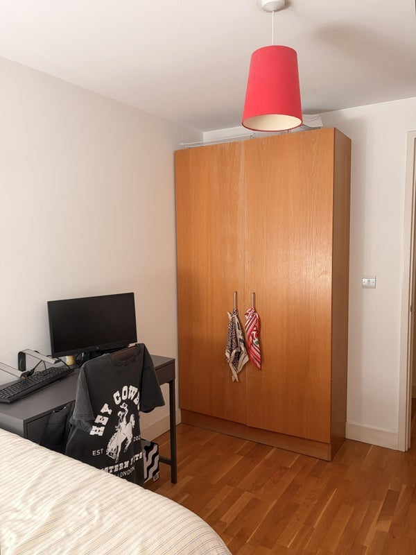 Room Queensbridge Road in Greater London