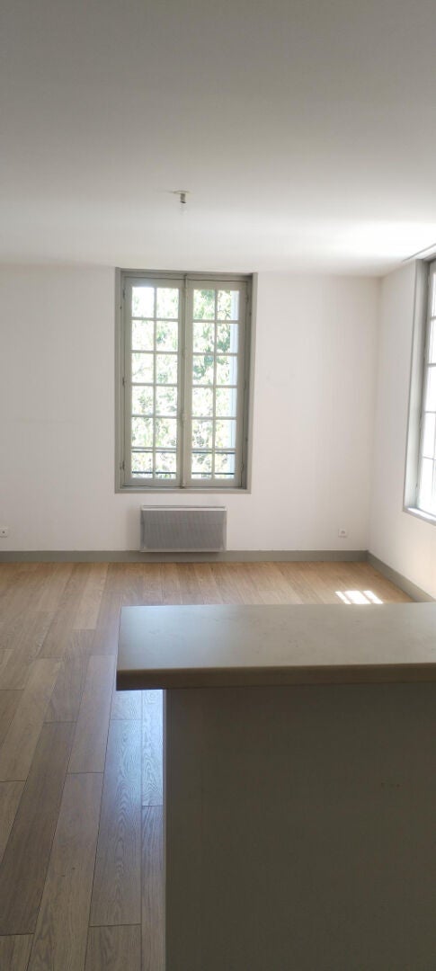 Appartement D 27 à Roussines
