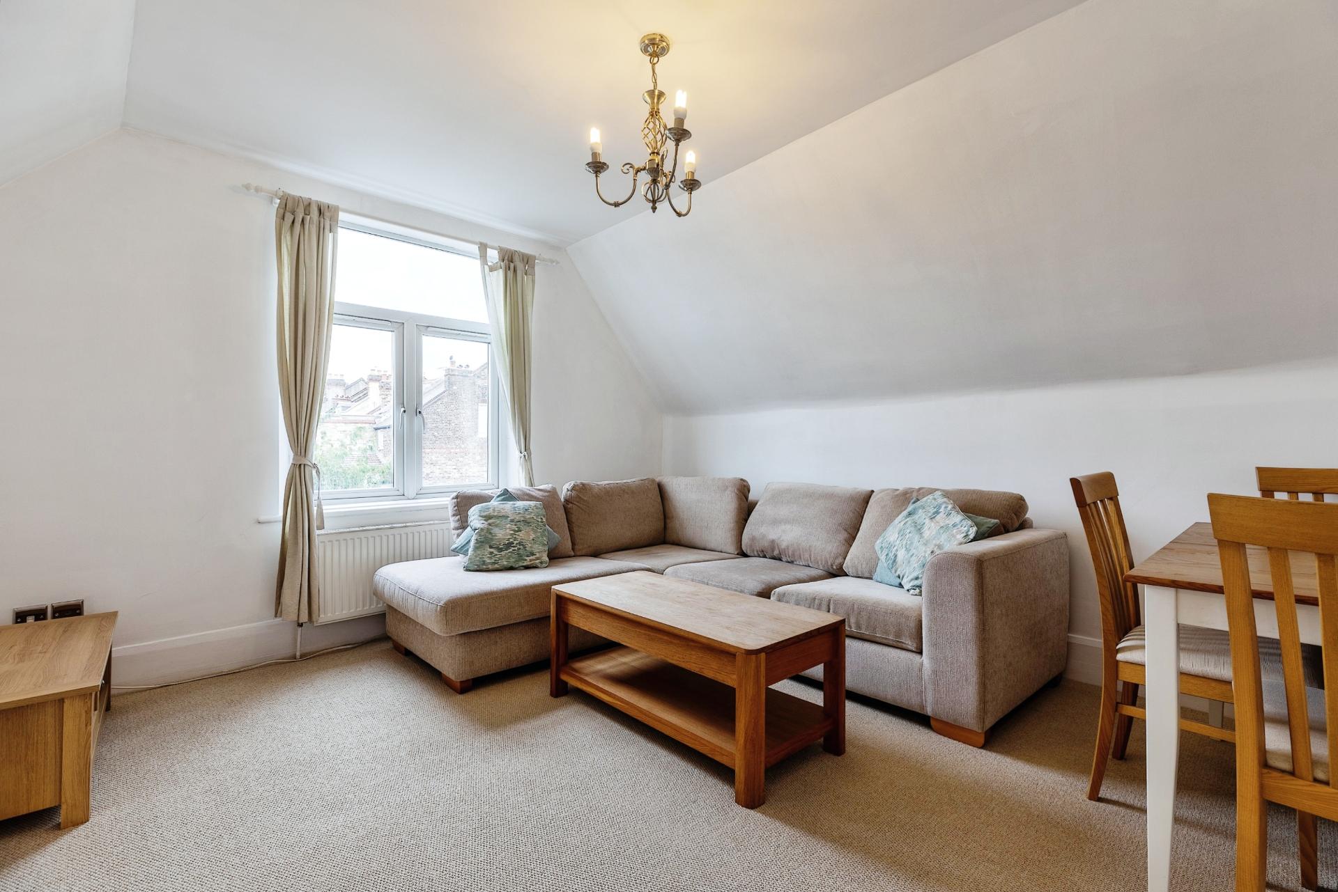 Flat Springfield Road in Greater London