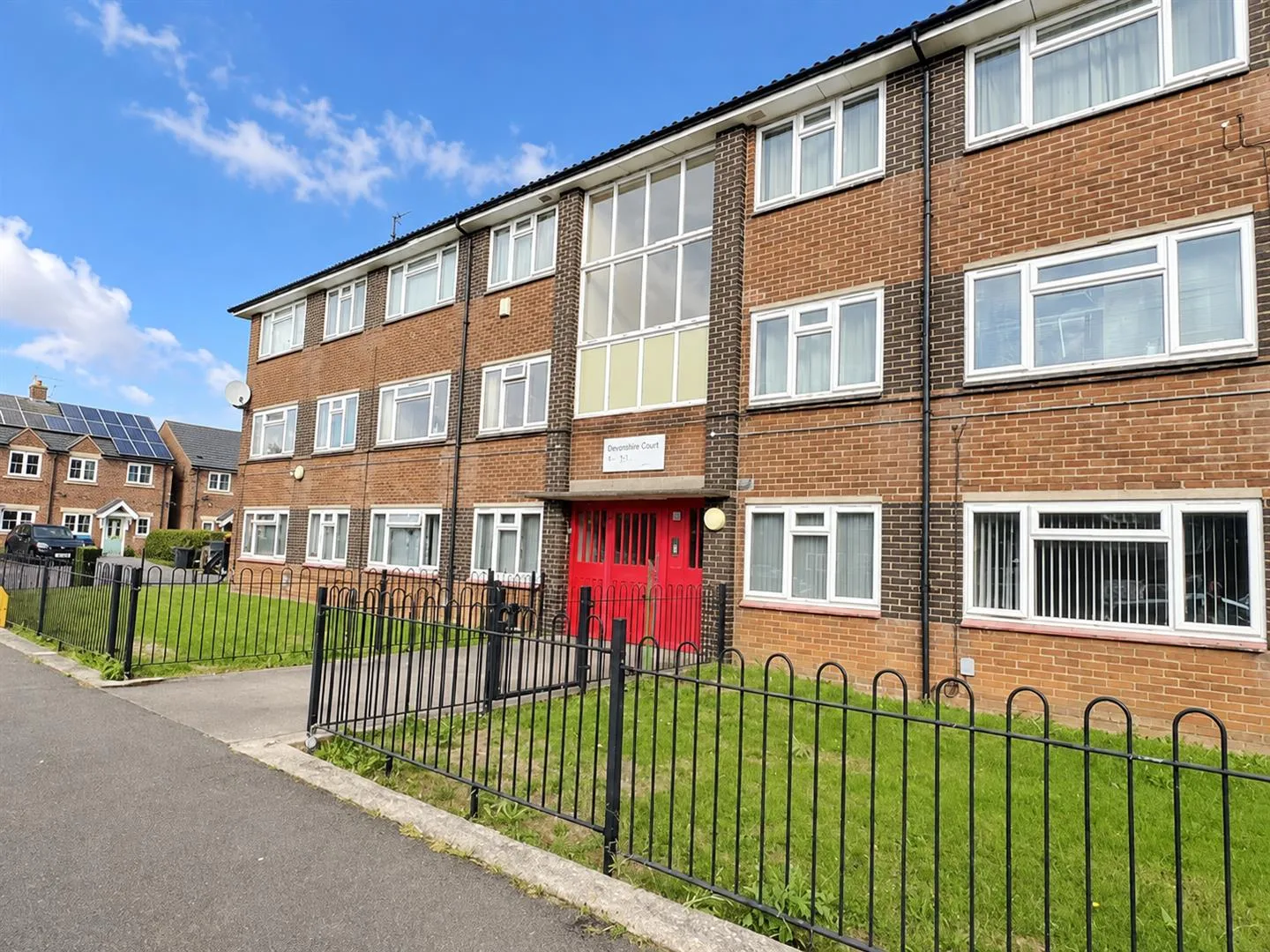 Flat Grasmere Road in Nottingham