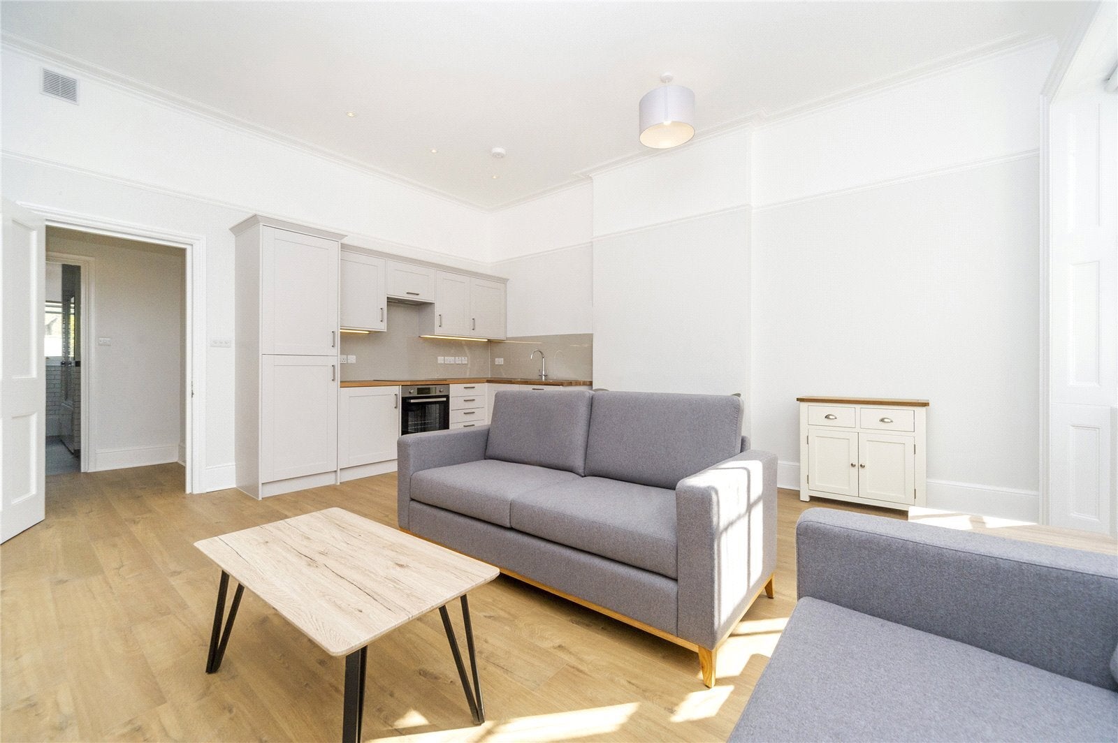 Flat Taviton Street in Greater London