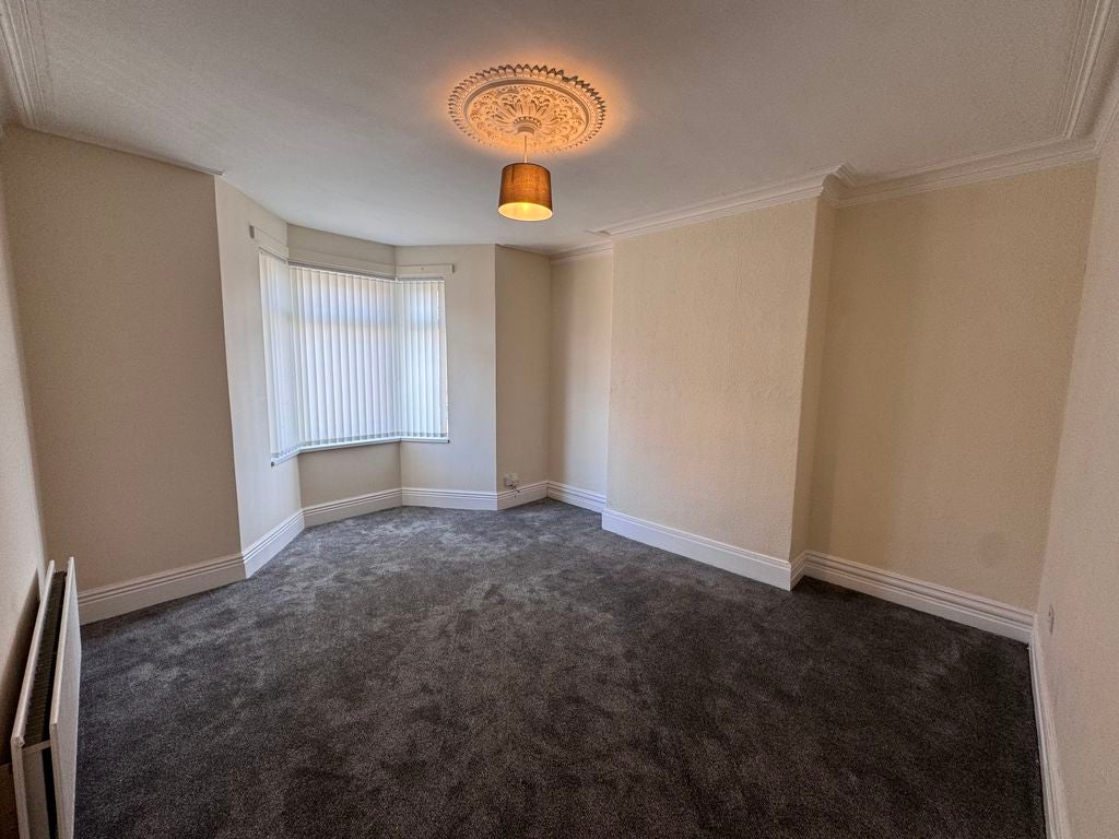 Flat Sunderland Road in Gateshead