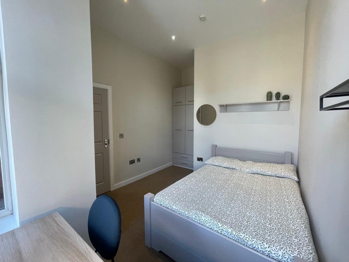 Room Egerton Road in Manchester
