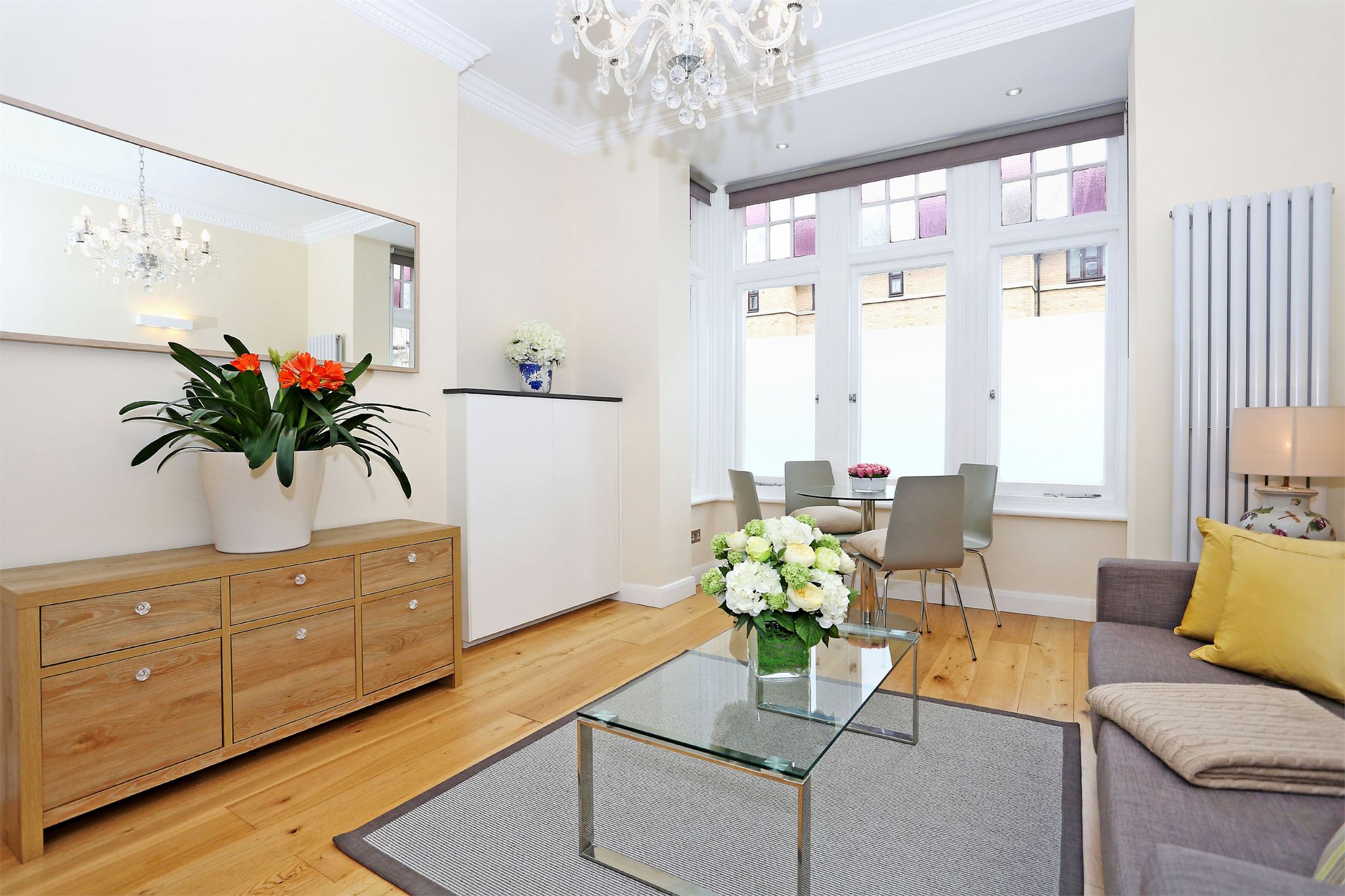 Flat Lime Grove in Greater London