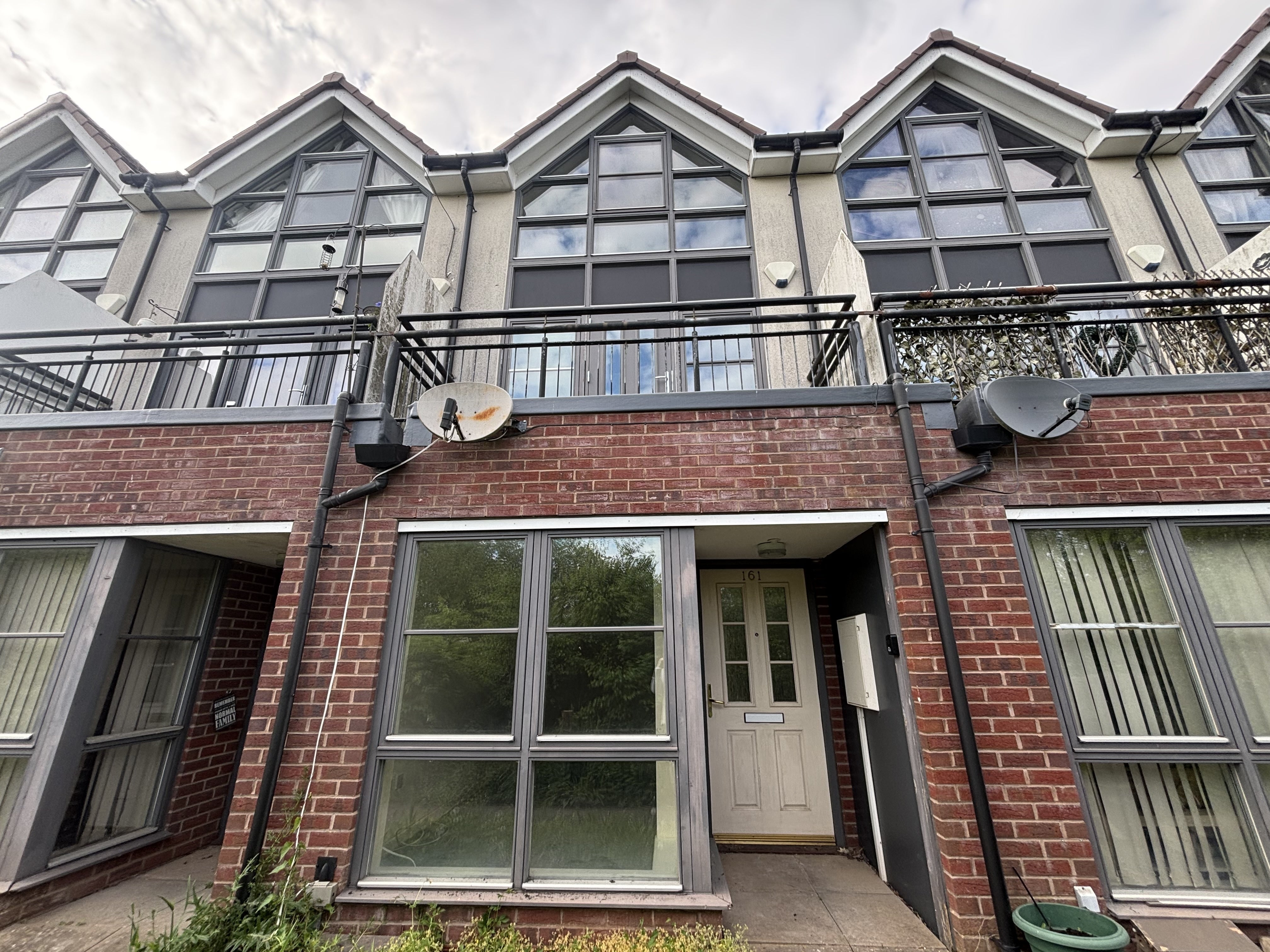 House Bradestone Road in Nuneaton and Bedworth