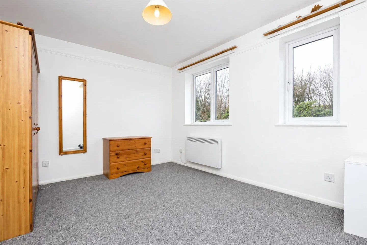Flat Jack Clow Road in Greater London
