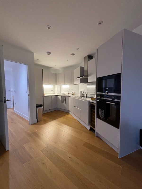 Room Tollgate Gardens in City of Westminster