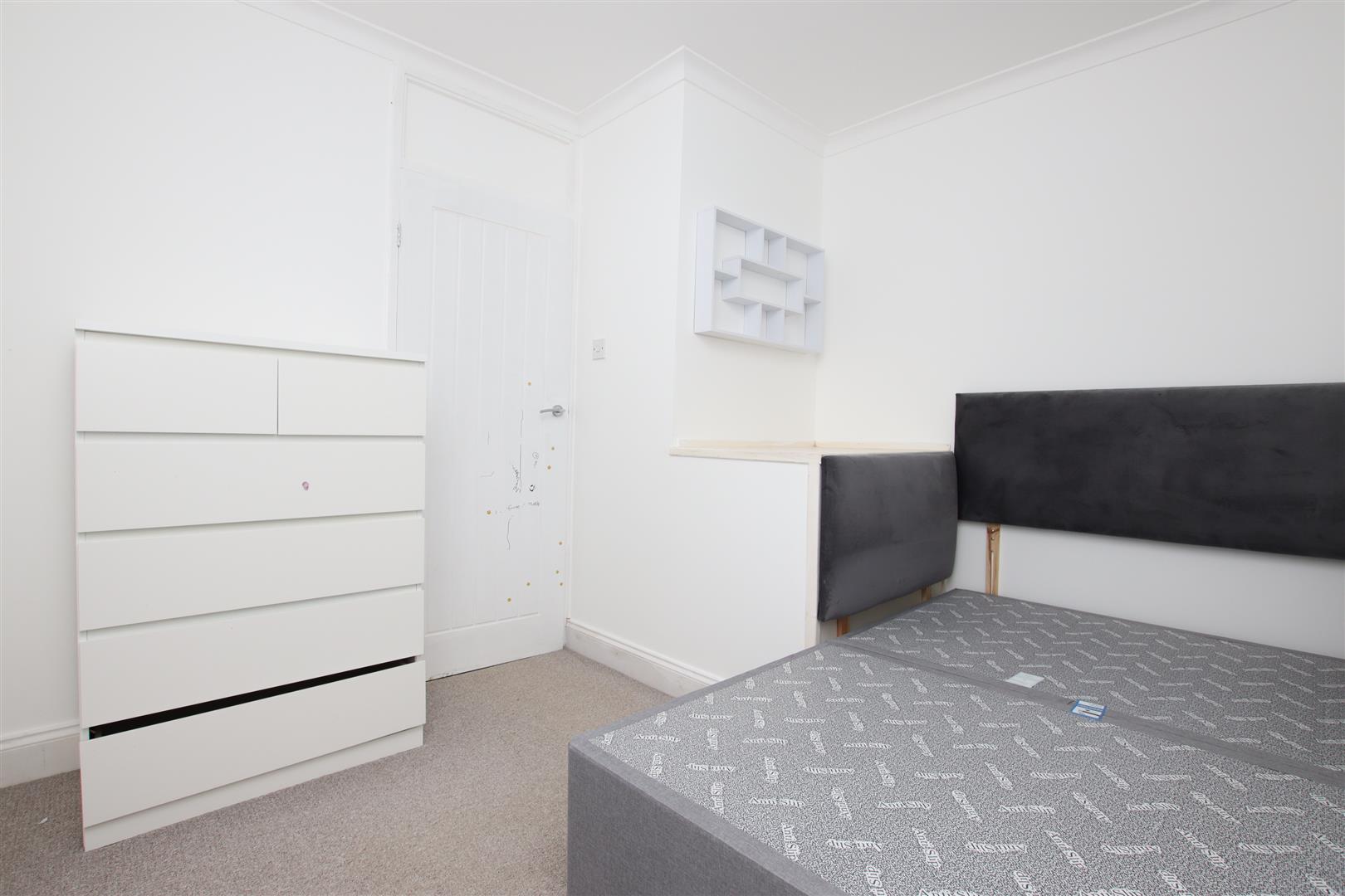 Room Alderley Road in Bath
