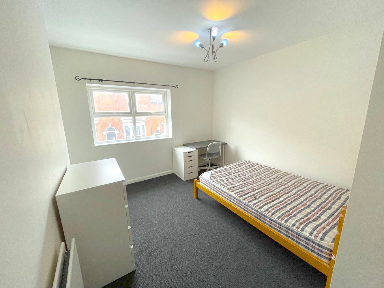 Flat Holland Road in Sheffield