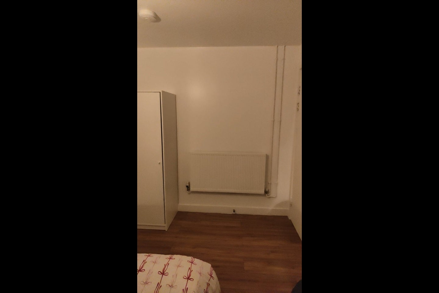 Room Westferry Road in Greater London