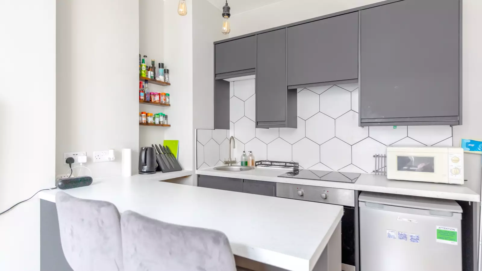 Flat Clerkenwell Green in Greater London