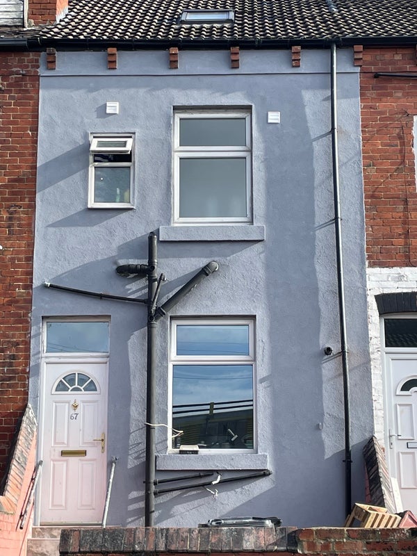 Room Raby Street in Leeds