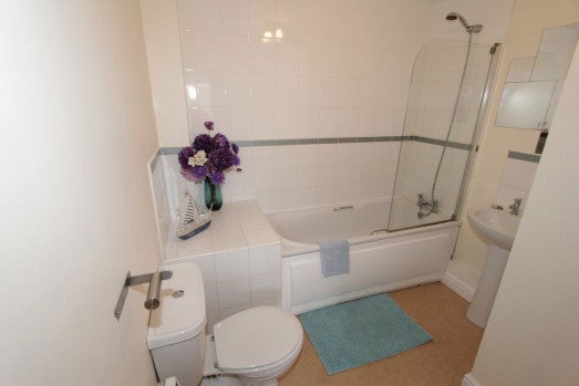 Flat Willenhall Road in Wolverhampton