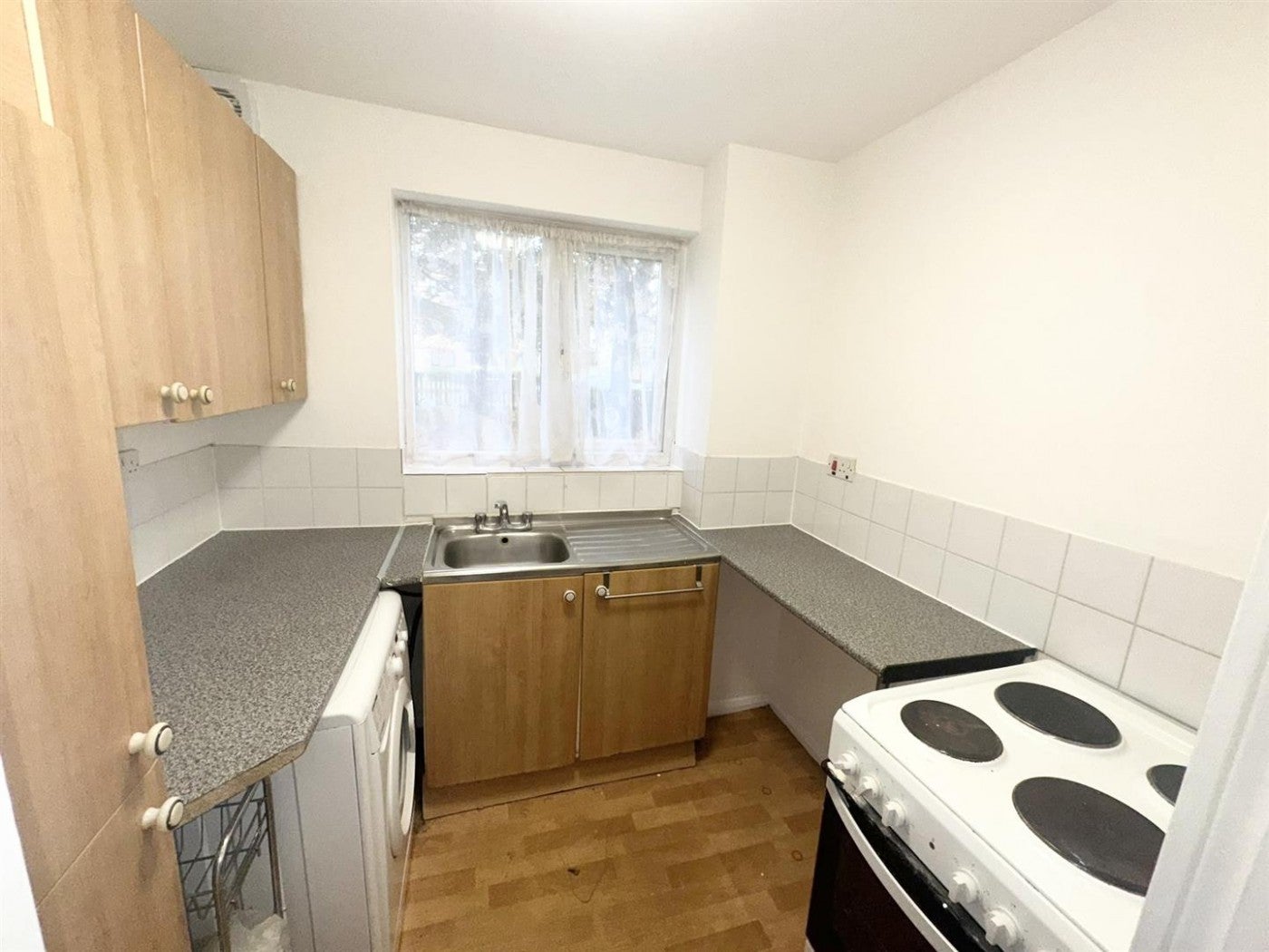 Flat Linnet Close in Greater London