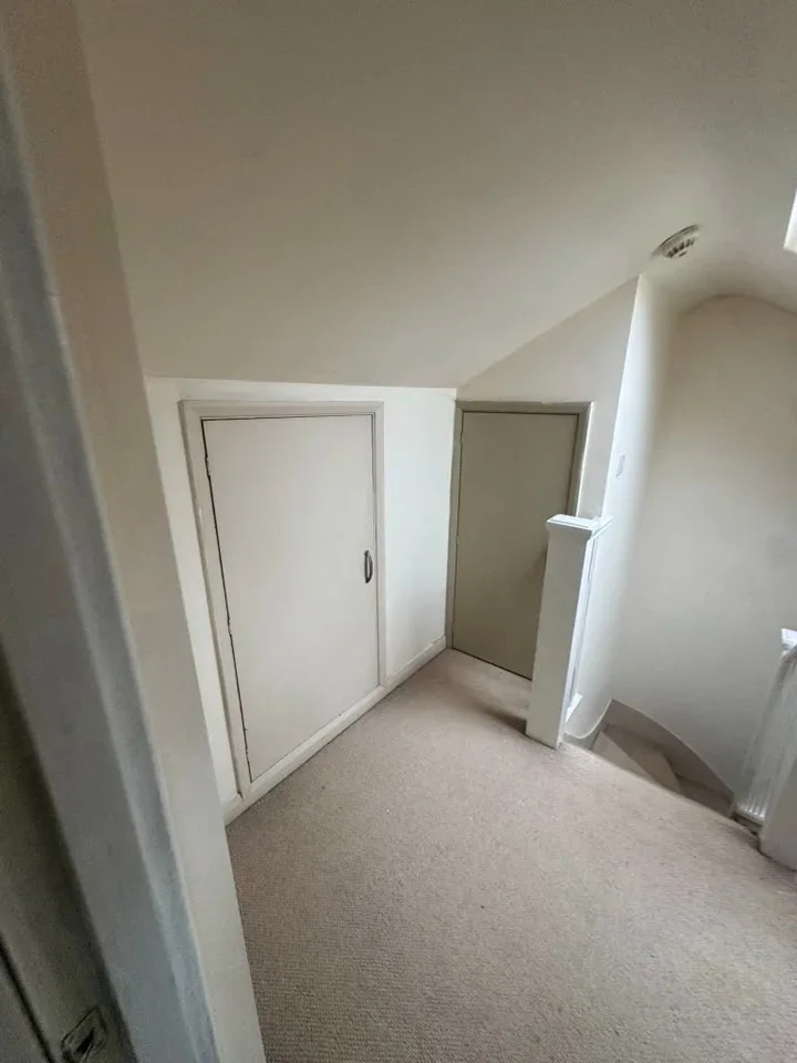 Room Albion Road in Greater London