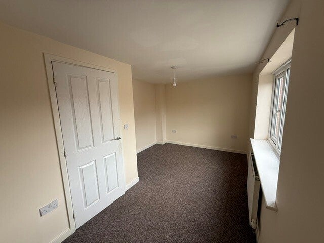 Flat Milner Avenue in Wallasey