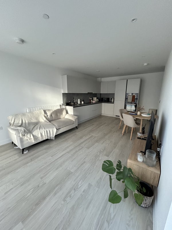 Room Townsend Road in Greater London