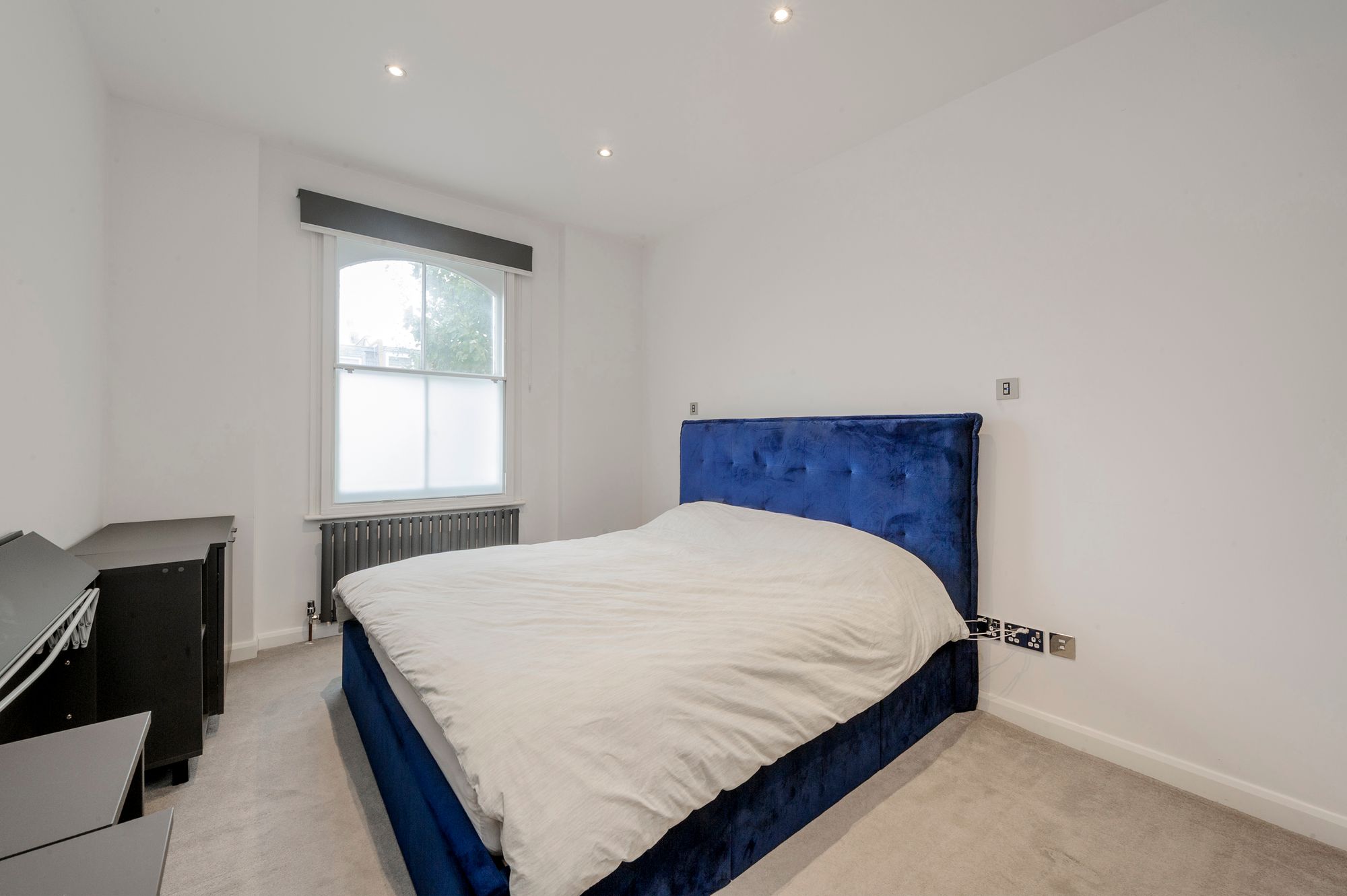 Flat Fellows Road in Greater London