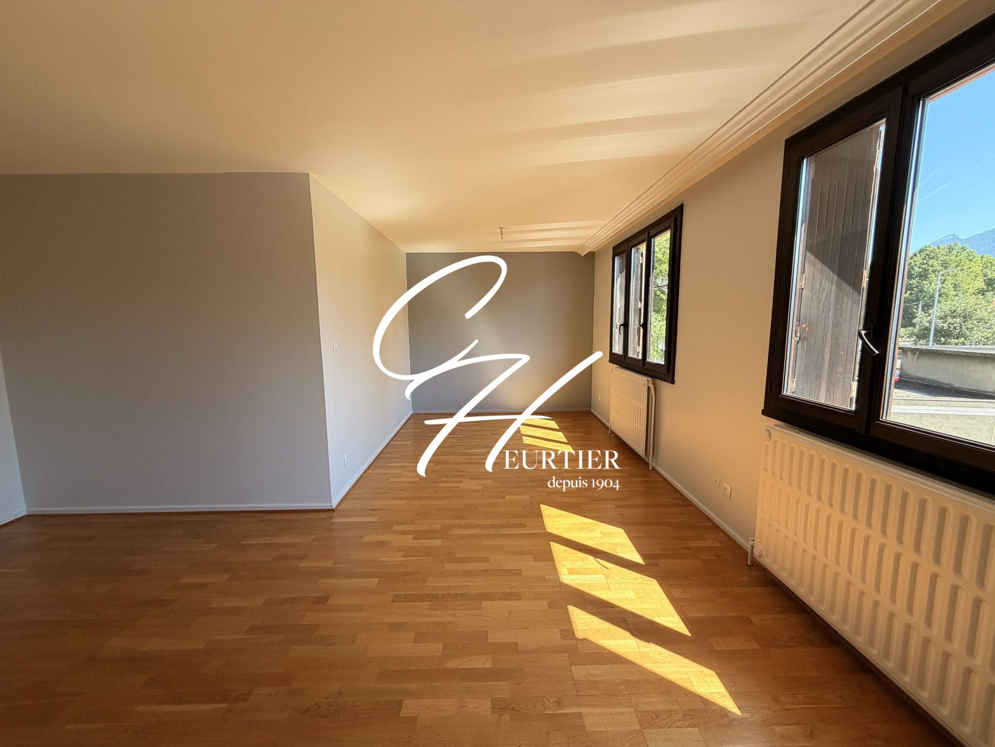 Flat Rue Aimé Bouchayer in Seyssinet-Pariset
