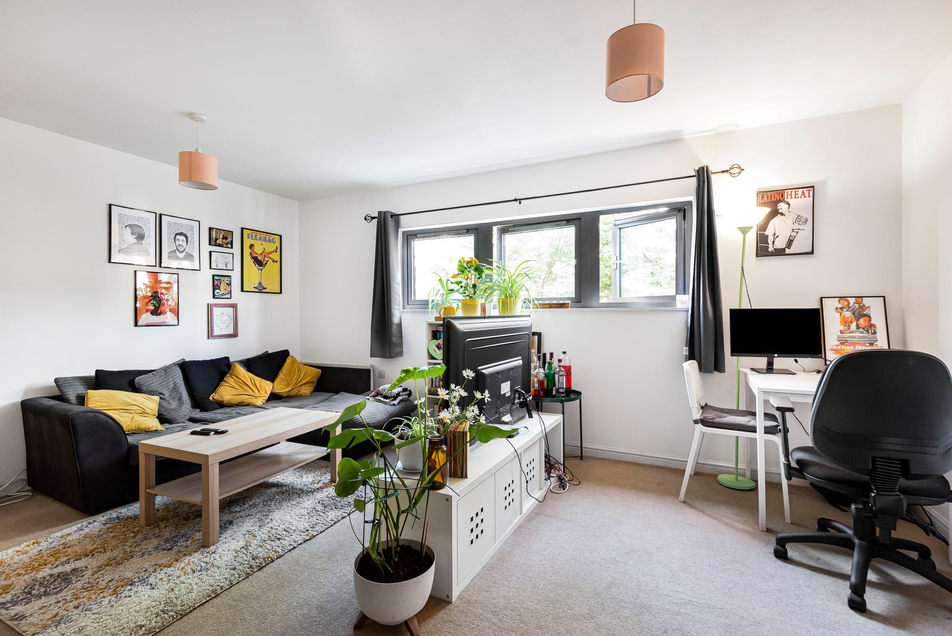 Flat Hornsey Street in Greater London