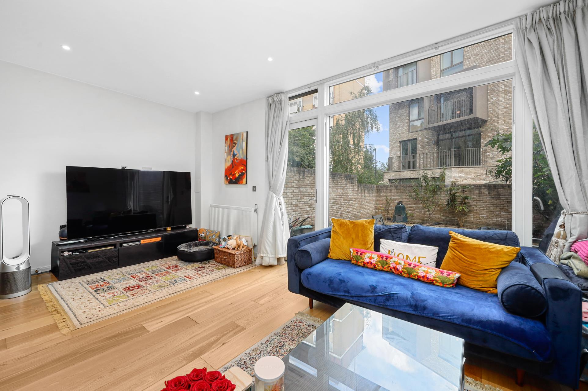Flat Chichester Road in Greater London