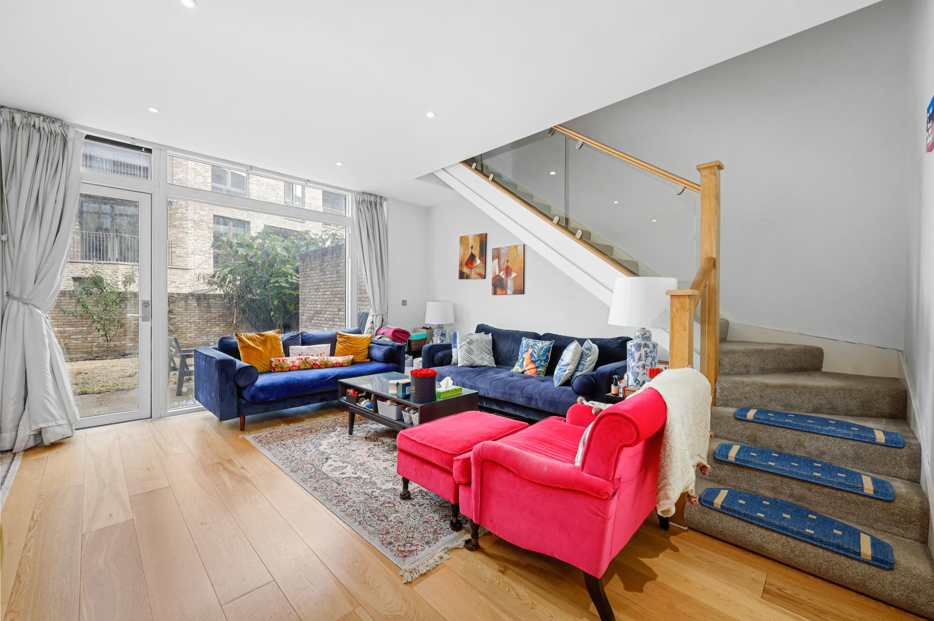 Flat Chichester Road in Greater London
