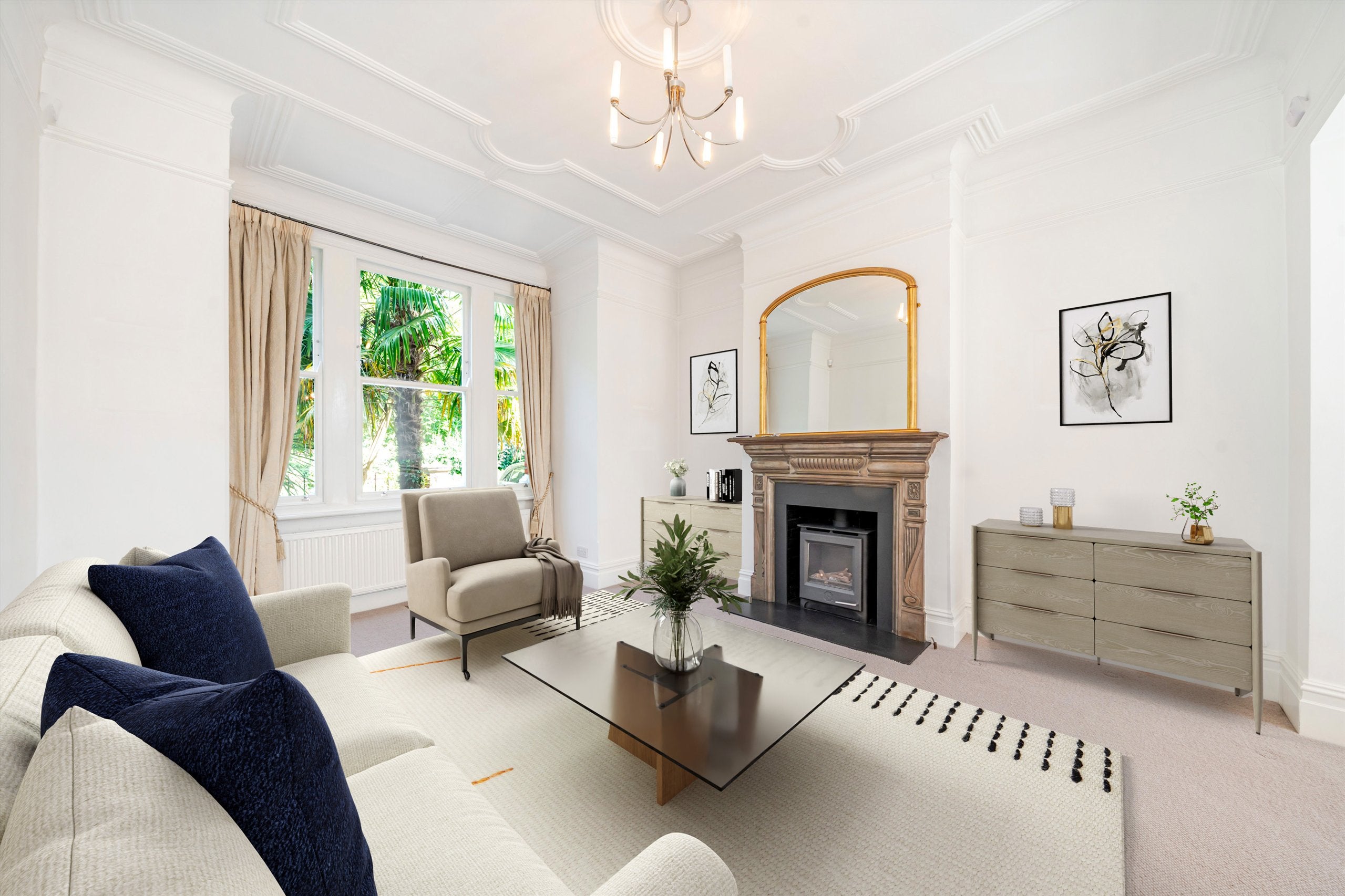 House The Crescent in Greater London