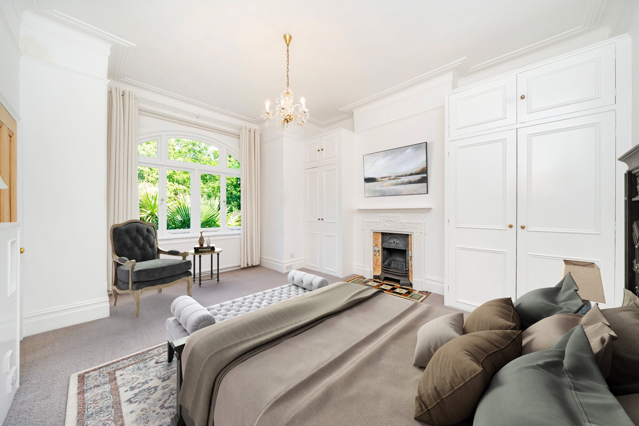 House The Crescent in Greater London