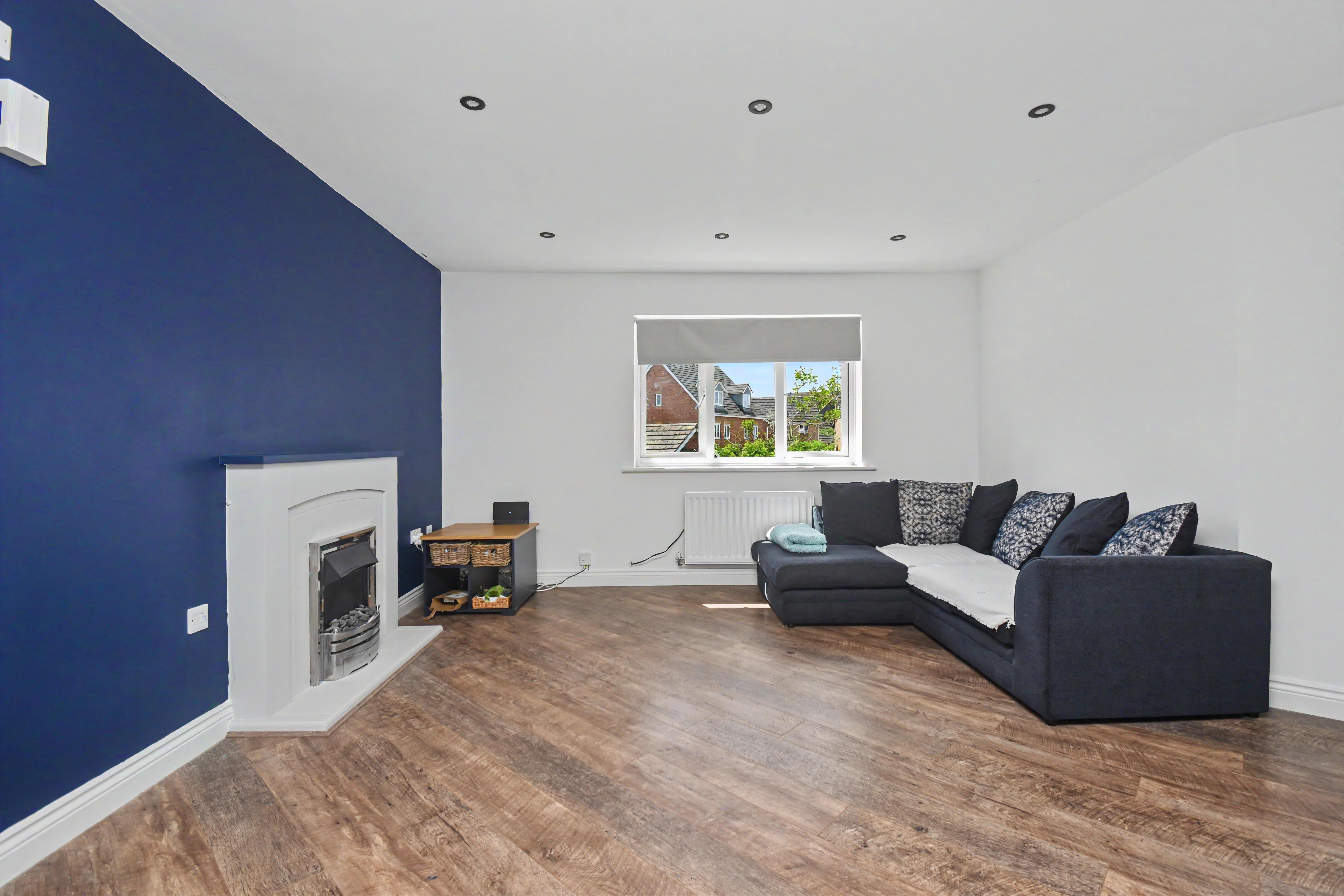 Flat Robin Road in Corby