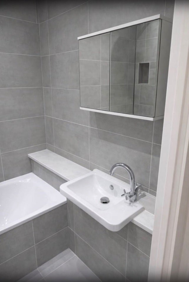 Room Challice Way in Greater London