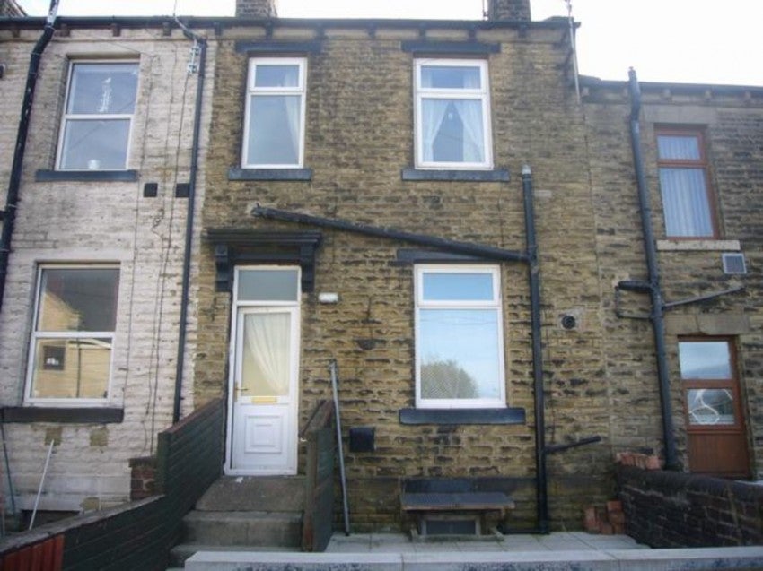House Loris Street in Bradford